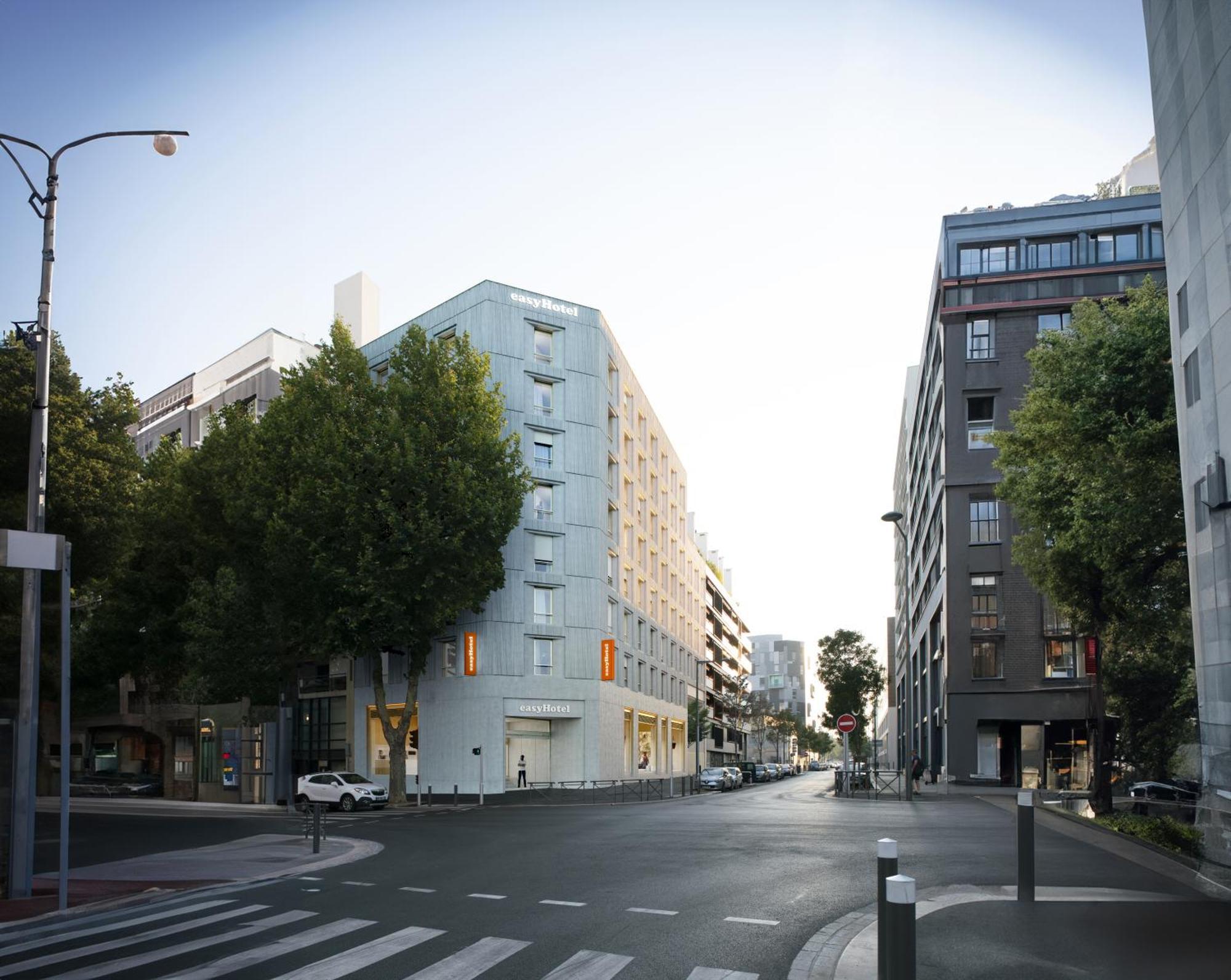 Easyhotel Marseille Euromed Zewnętrze zdjęcie