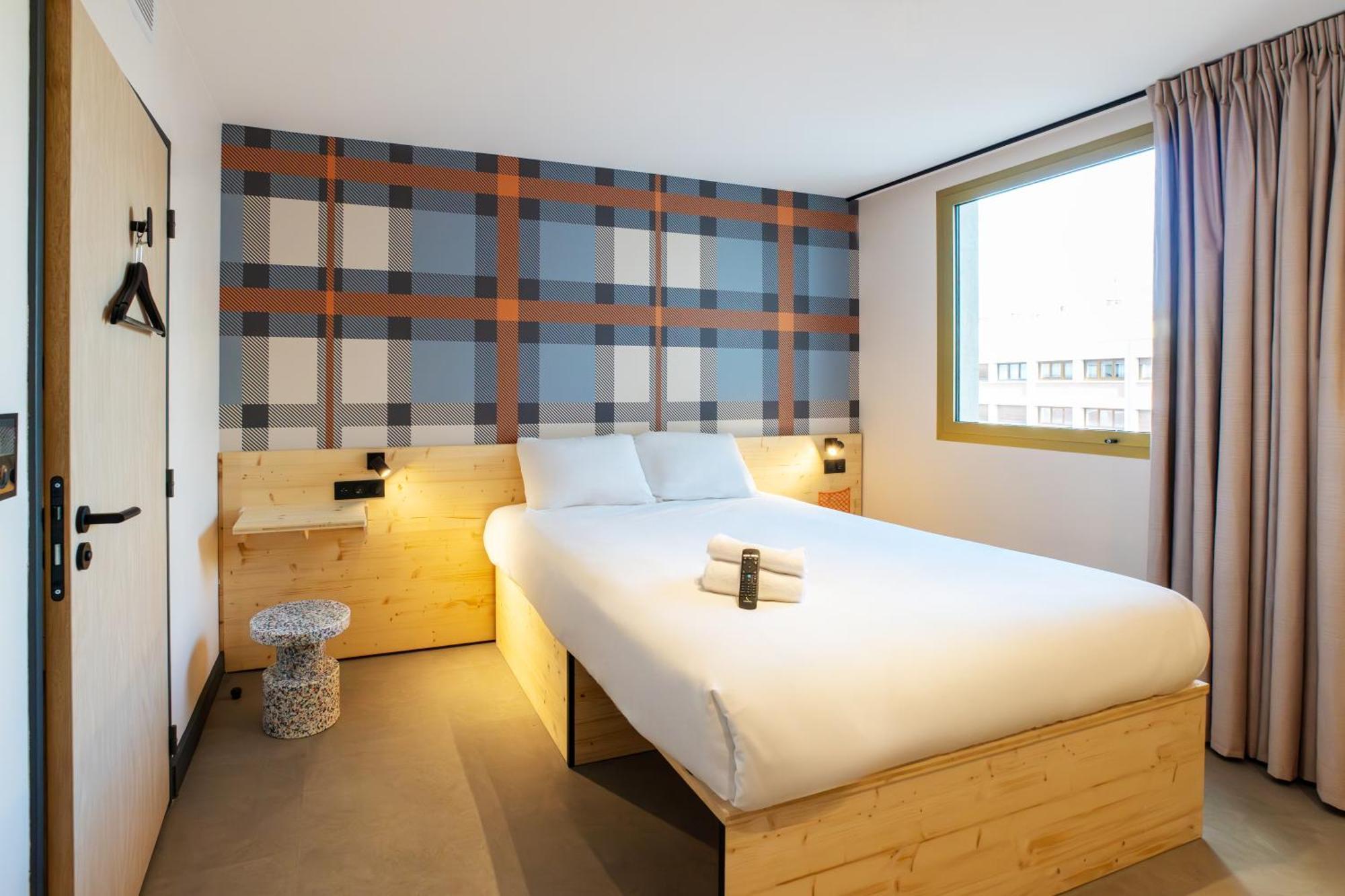 Easyhotel Marseille Euromed Zewnętrze zdjęcie
