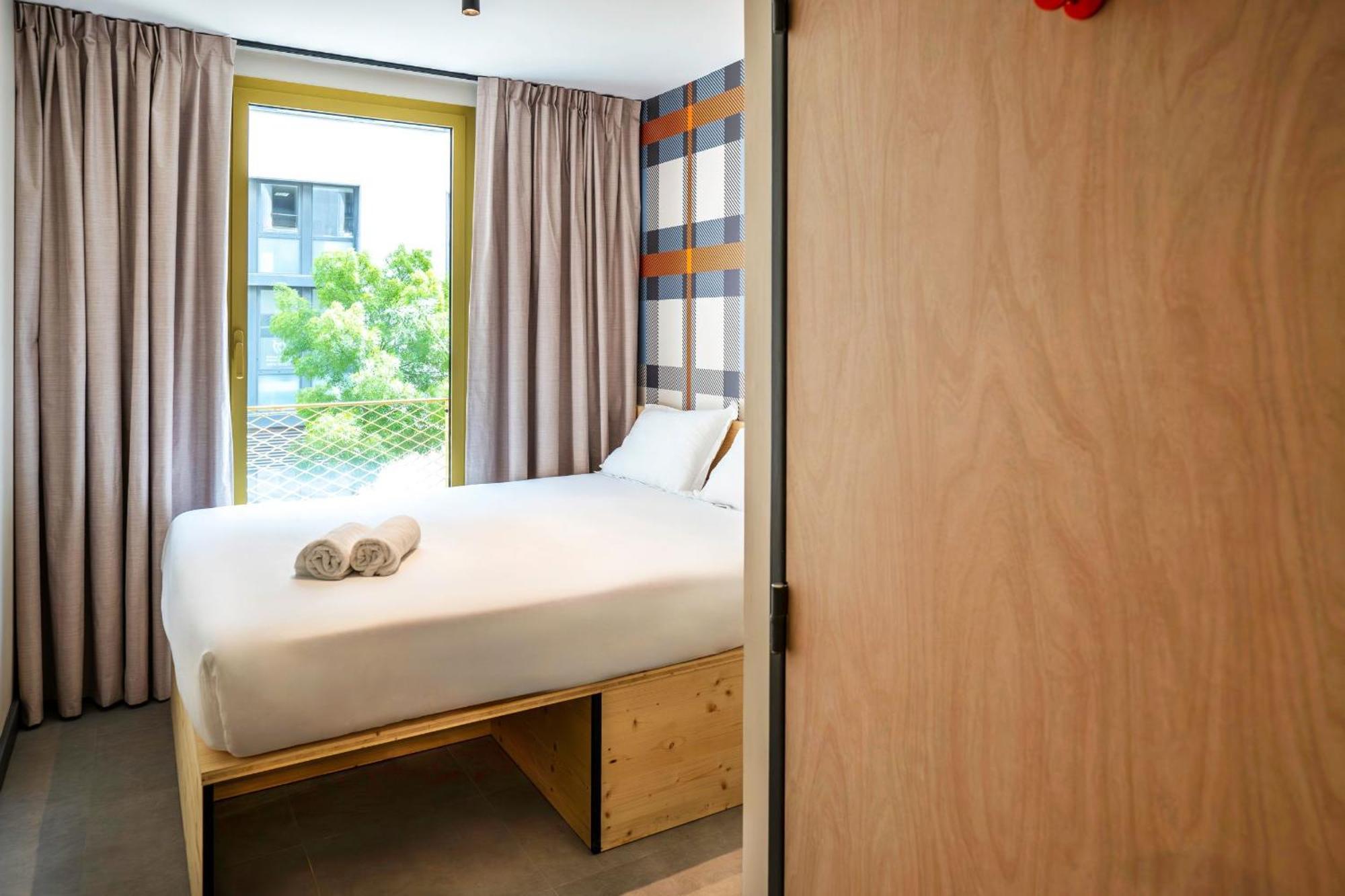Easyhotel Marseille Euromed Zewnętrze zdjęcie