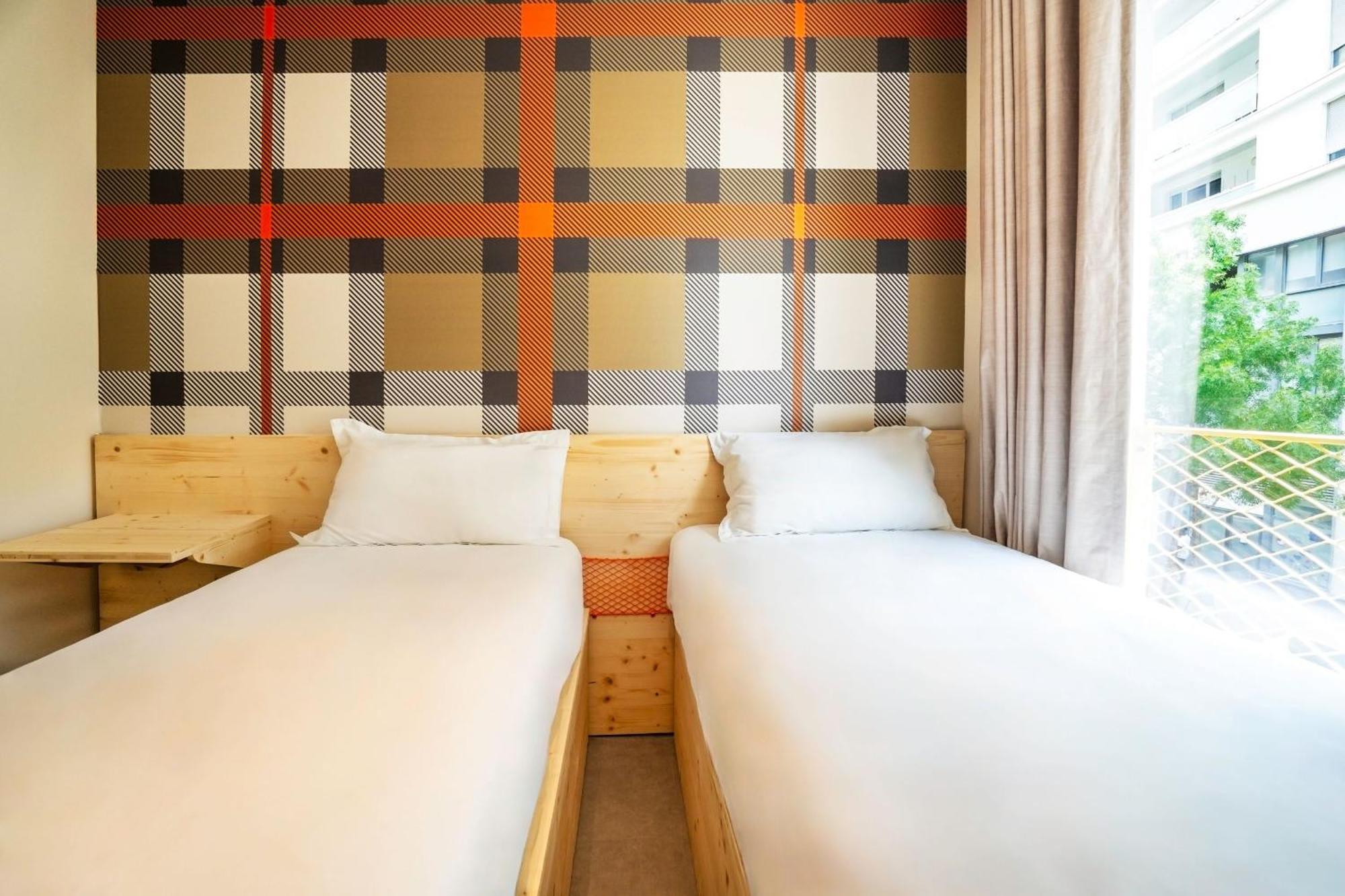 Easyhotel Marseille Euromed Zewnętrze zdjęcie